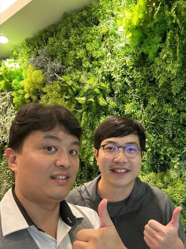 患者與王醫師矯正合照