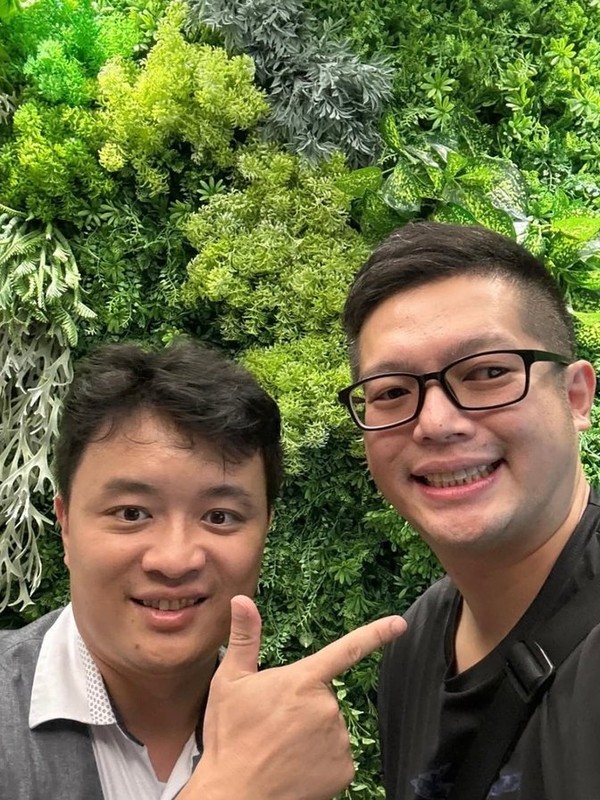 患者與王醫師矯正合照