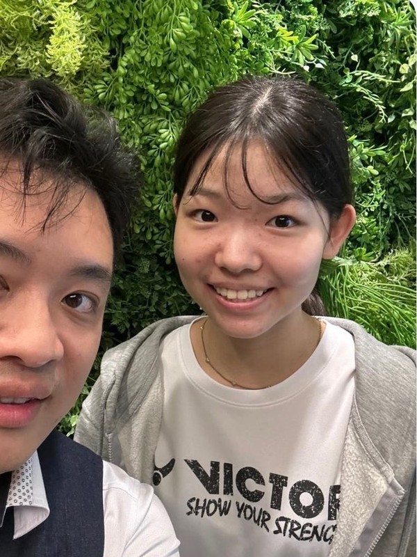 患者與王醫師矯正合照