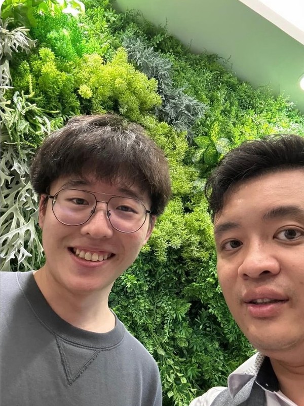 患者與王醫師矯正合照