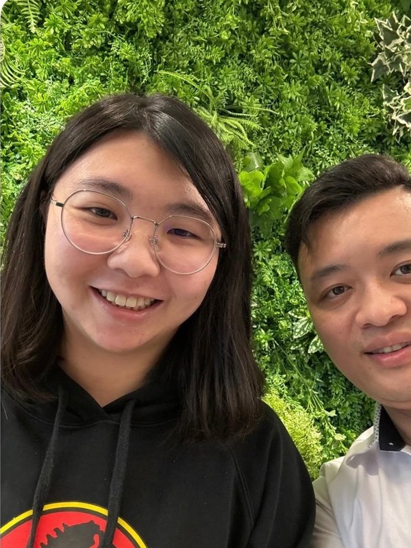 患者與王醫師矯正合照