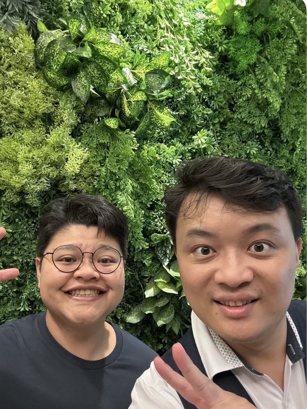 患者與王醫師矯正合照
