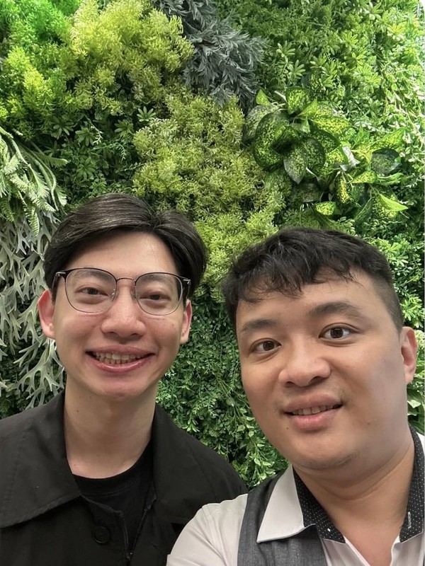 患者與王醫師矯正合照