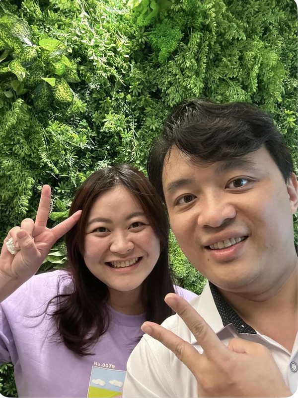 患者與王醫師矯正合照