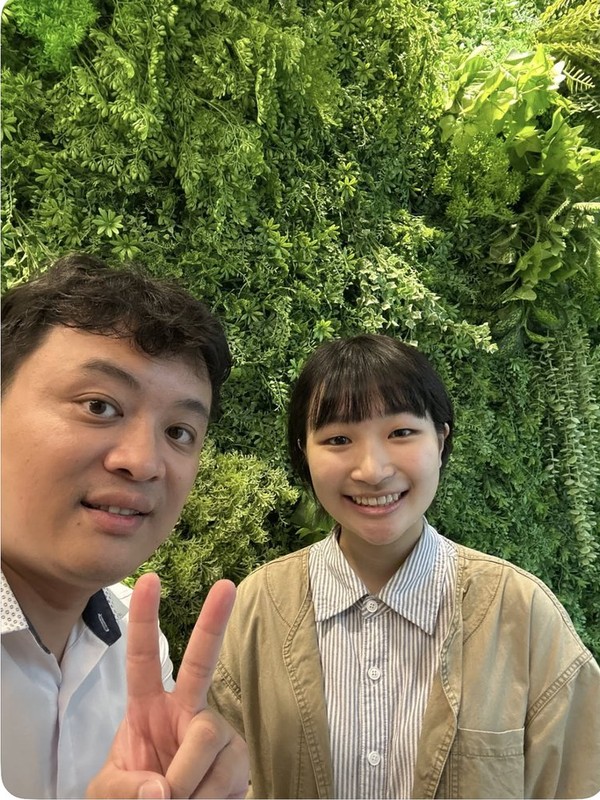 患者與王醫師矯正合照